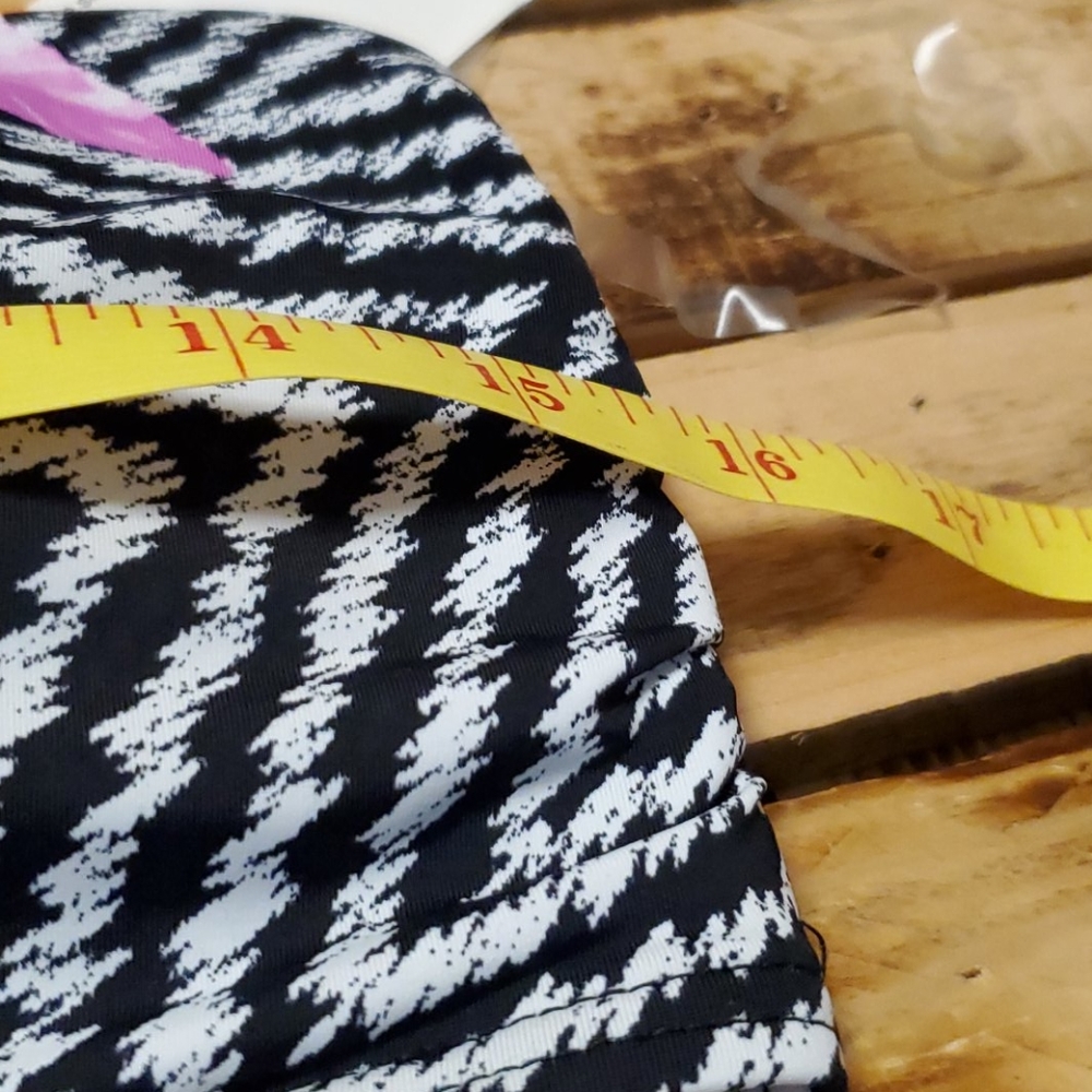 Bar III Women's Bikini Top Size XL #E18 - Picture 5 of 11